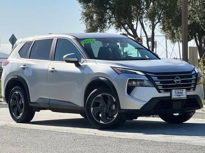 Used 2024 Nissan Rogue SV
