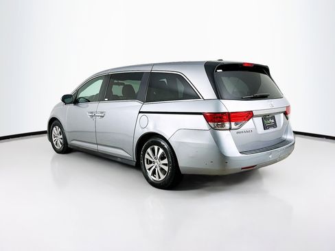 Used 2016 Honda Odyssey SE image 5