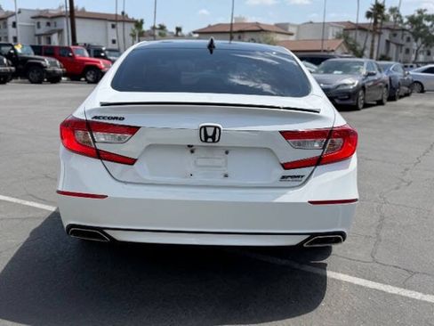 Used 2021 Honda Accord Sport Special Edition image 4