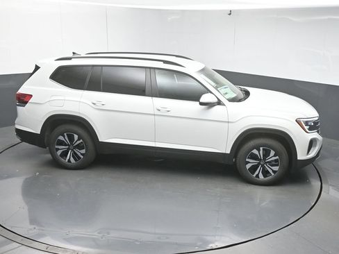 New 2026 Volkswagen Atlas SE FWD image 48