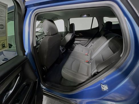Used 2024 GMC Terrain SLE AWD/4WD image 29