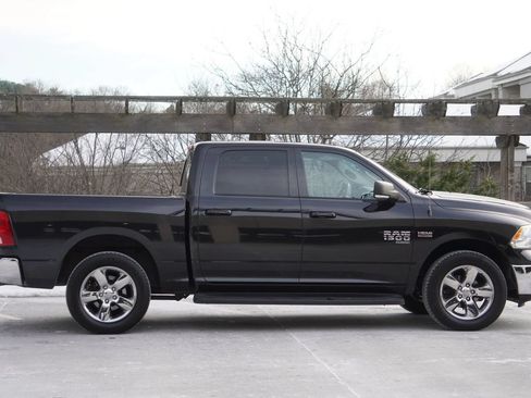Used 2019 RAM 1500 Big Horn AWD/4WD image 8