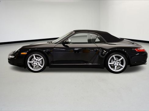 Used 2008 Porsche 911 Carrera 4 image 2