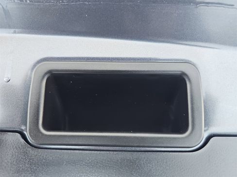 Used 2023 Subaru Crosstrek 2.0i Premium image 13