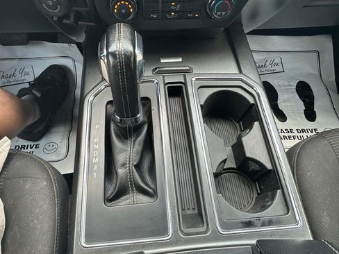 Used 2016 Ford F150 XLT w/ Equipment Group 301A Mid AWD/4WD image 25