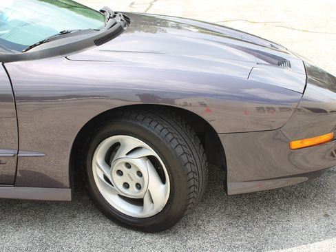 Used 1994 Pontiac Firebird Trans Am RWD image 37