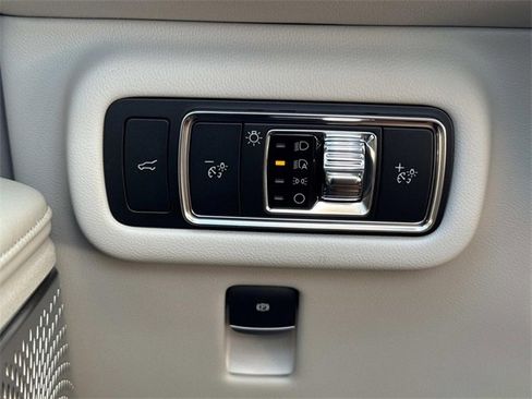 New 2026 Lincoln Nautilus Reserve image 20