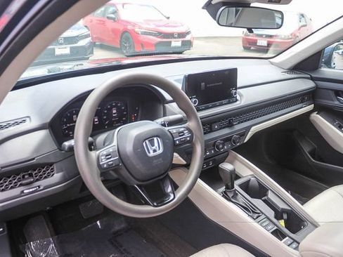 Used 2024 Honda Accord LX image 22