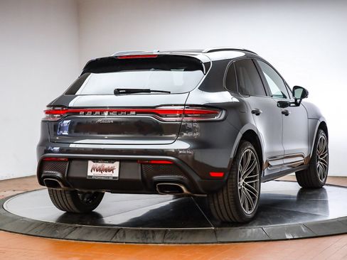 Used 2025 Porsche Macan image 6
