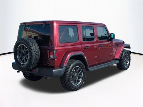 Used 2021 Jeep Wrangler Unlimited Sahara w/ Cold Weather Group AWD/4WD image 5