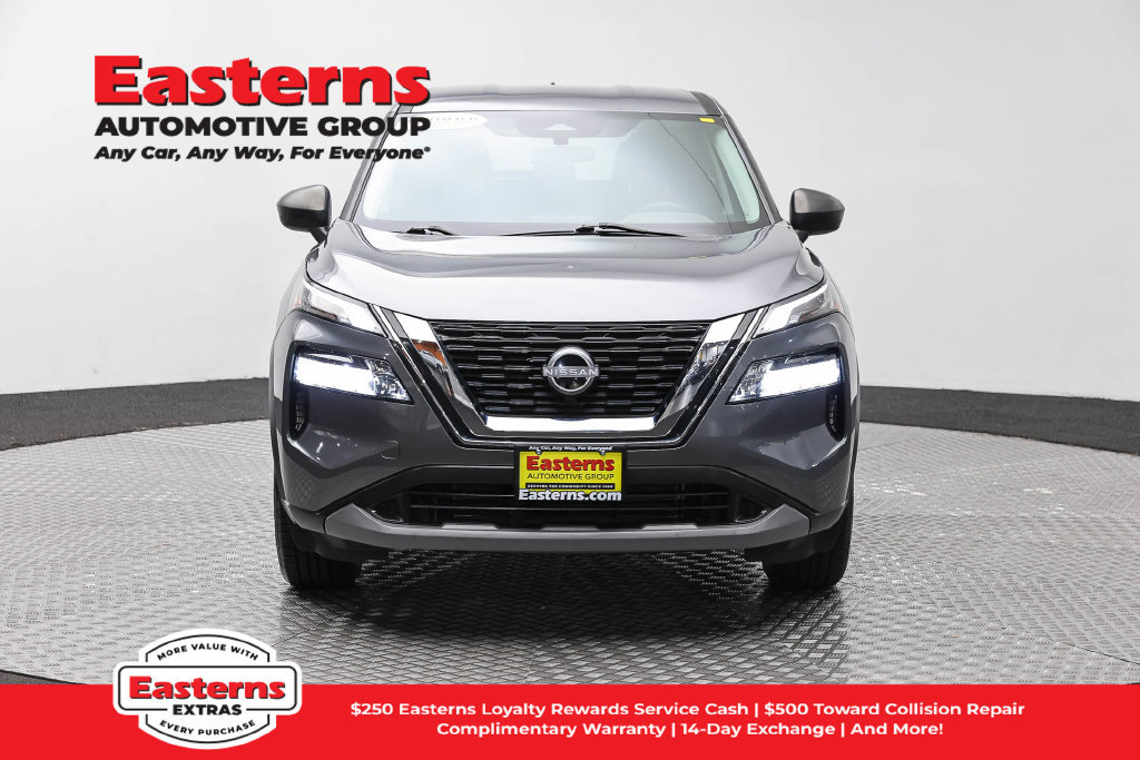 Used 2023 Nissan Rogue S AWD/4WD image 3