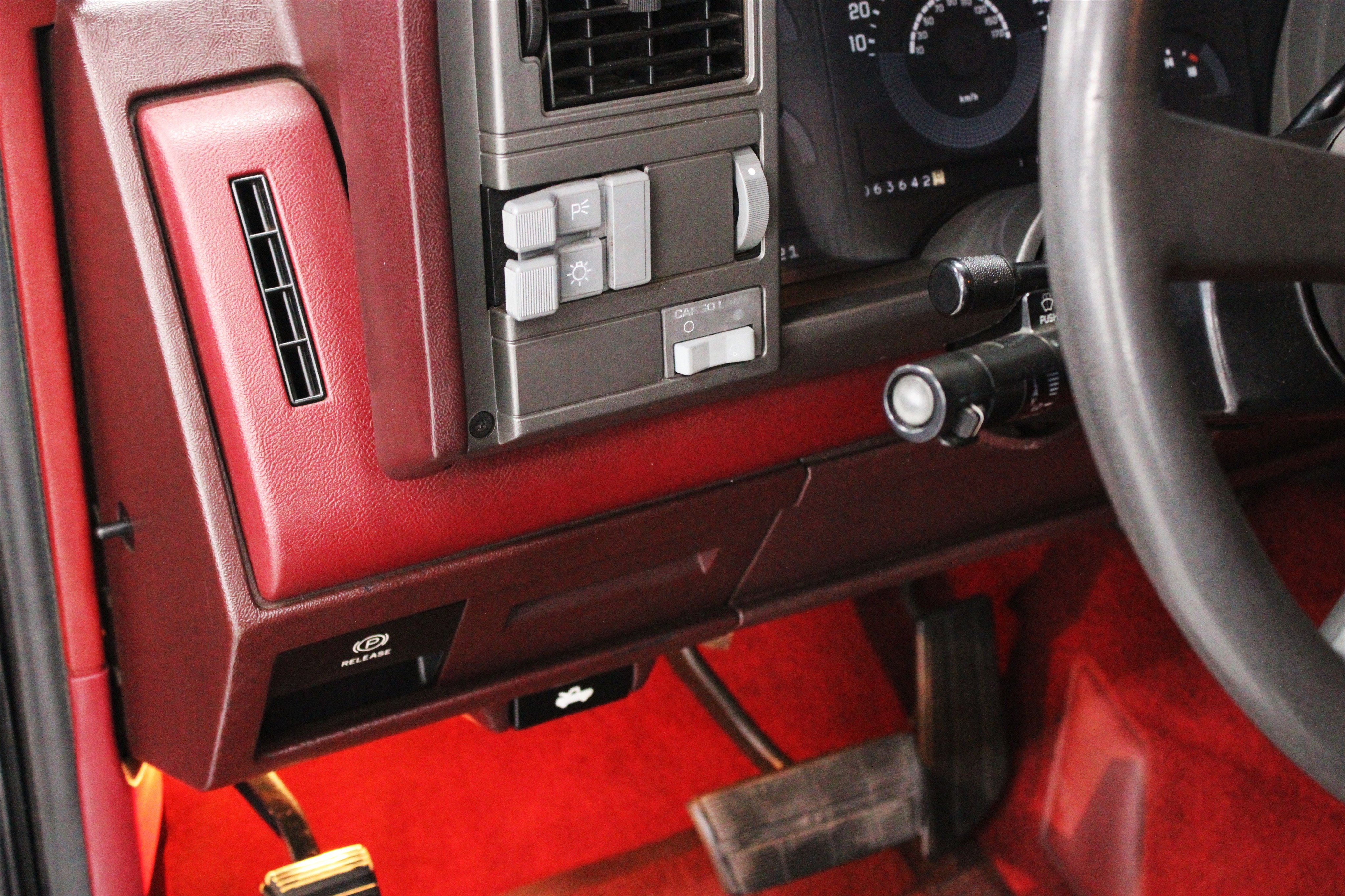 Used 1990 Chevrolet Silverado 1500 454 SS RWD image 7