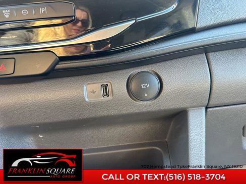 Used 2024 Ford Transit 350 XLT image 37