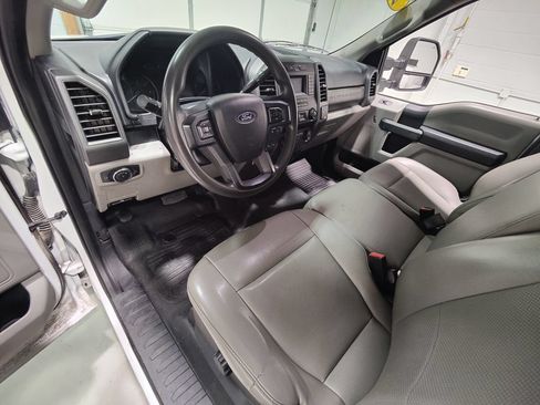 Used 2020 Ford F350 XL w/ Power Equipment Group RWD image 33