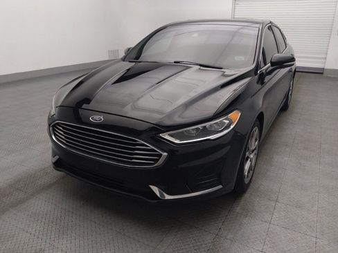 Used 2019 Ford Fusion SEL image 15