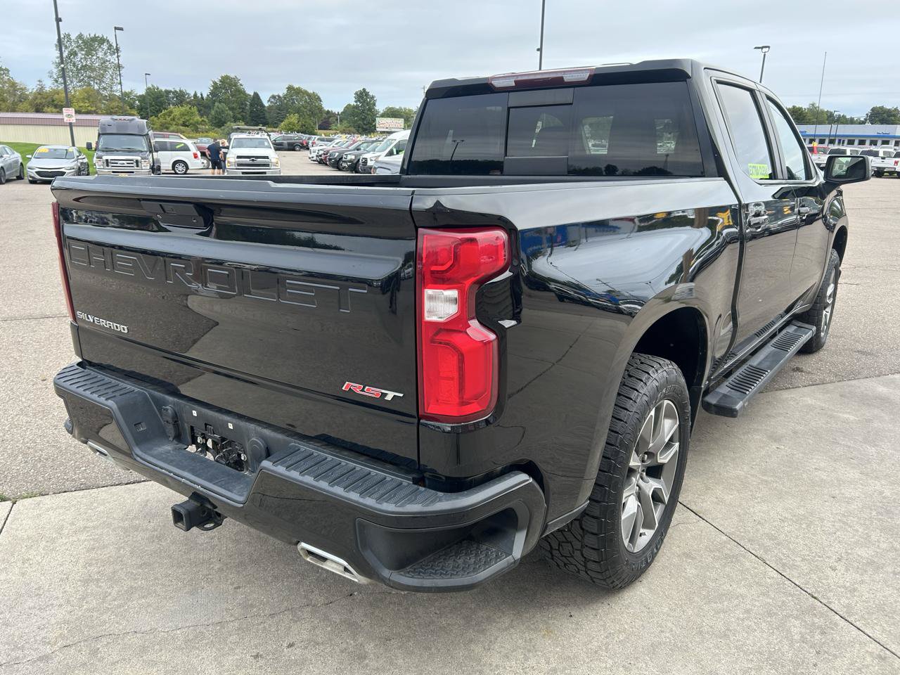 Used 2020 Chevrolet Silverado 1500 RST w/ True North Edition AWD/4WD image 5