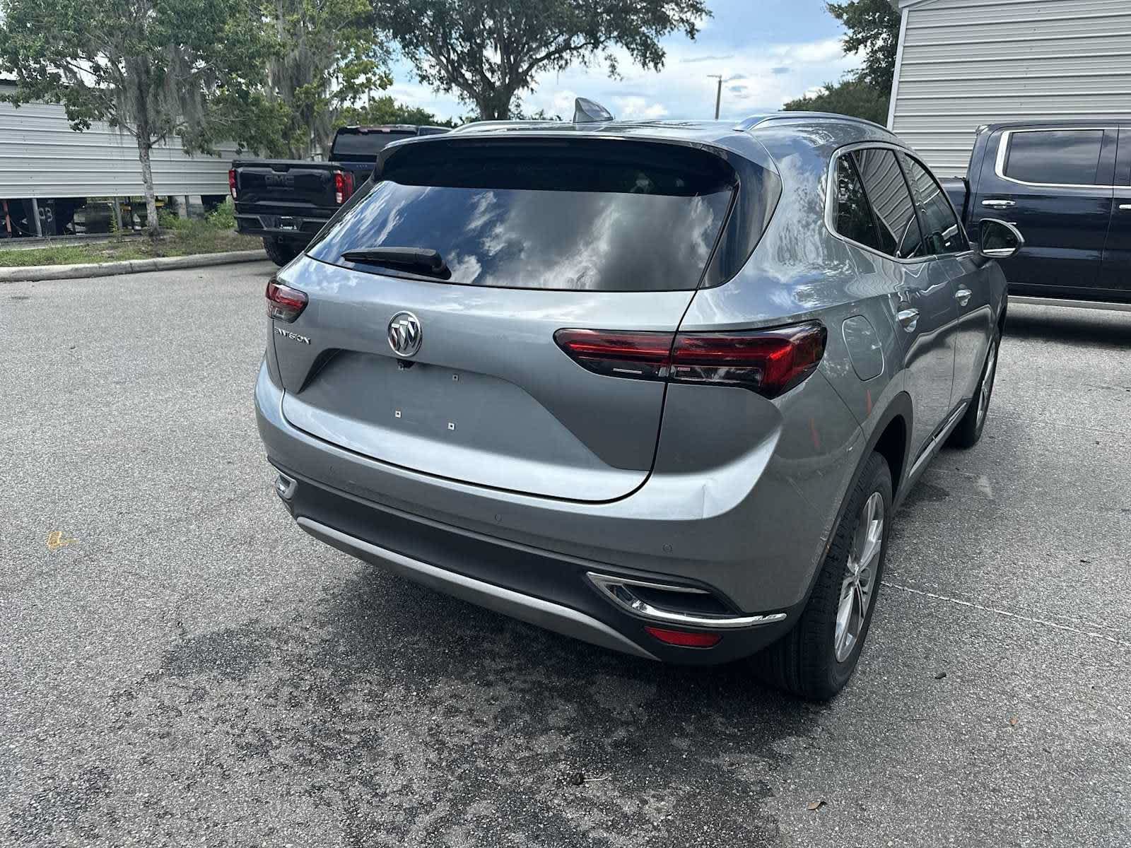 Used 2023 Buick Envision Preferred FWD image 6