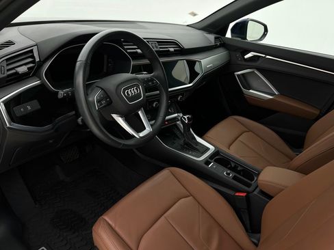 Used 2024 Audi Q3 2.0T Premium image 12