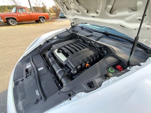 Used 2013 Porsche Cayenne AWD/4WD image 54