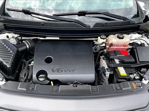 Used 2019 Buick Enclave Premium w/ Experience Buick Package AWD/4WD image 10