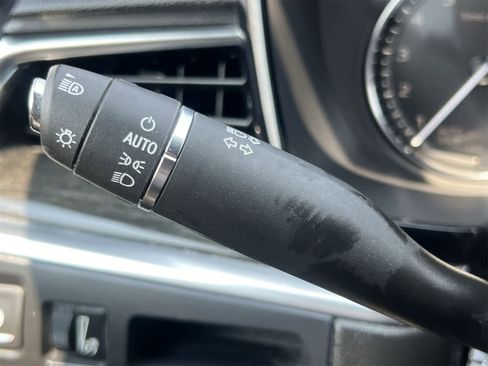 Used 2023 Cadillac XT5 Premium Luxury image 26