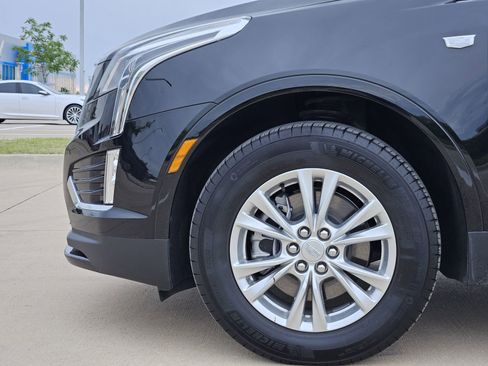 New 2026 Cadillac XT5 Luxury FWD image 11