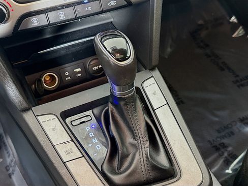 Used 2017 Hyundai Elantra Value Edition w/ Cargo Package image 20