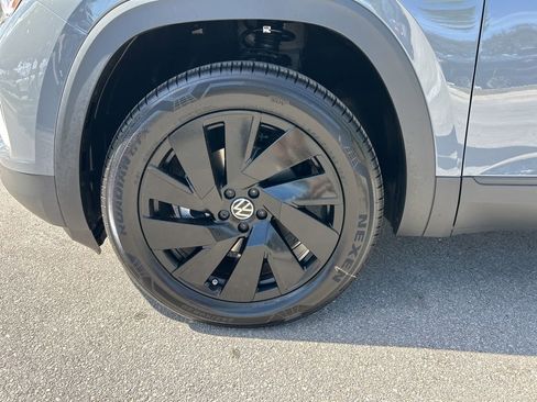 New 2026 Volkswagen Atlas SE FWD image 54