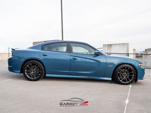 Used 2020 Dodge Charger Scat Pack w/ Driver Convenience Group image 8
