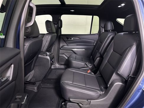 New 2026 Chevrolet Traverse LT w/ Sun and Wheel Package image 26