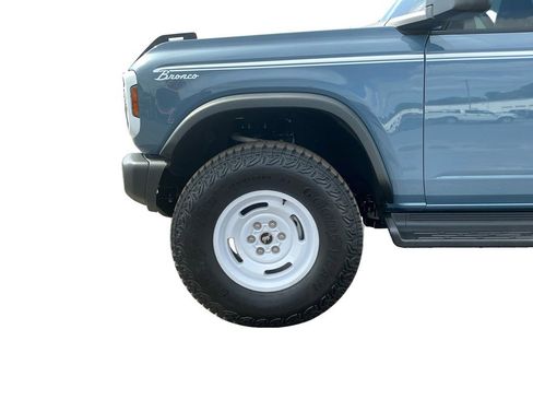 Used 2025 Ford Bronco Heritage Edition image 13