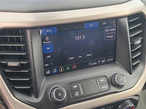 Used 2023 GMC Acadia Denali w/ Denali Technology Package image 34