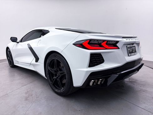 Used 2021 Chevrolet Corvette Stingray Coupe w/ Engine Appearance Package RWD image 14