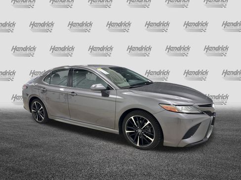 Used 2018 Toyota Camry XSE w/ Protection Package (Q2) FWD image 2