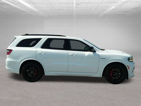 Used 2024 Dodge Durango R/T w/ Tow 'N Go Package AWD/4WD image 10