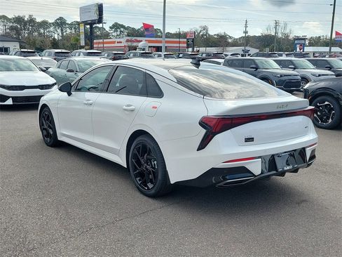 New 2026 Kia K5 GT-Line image 4