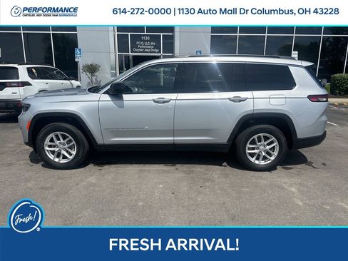 Used 2024 Jeep Grand Cherokee L Laredo w/ Luxury Tech Group I image 7