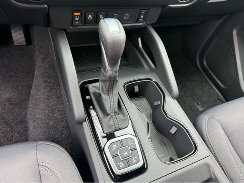 New 2026 Nissan Frontier SV AWD/4WD image 28