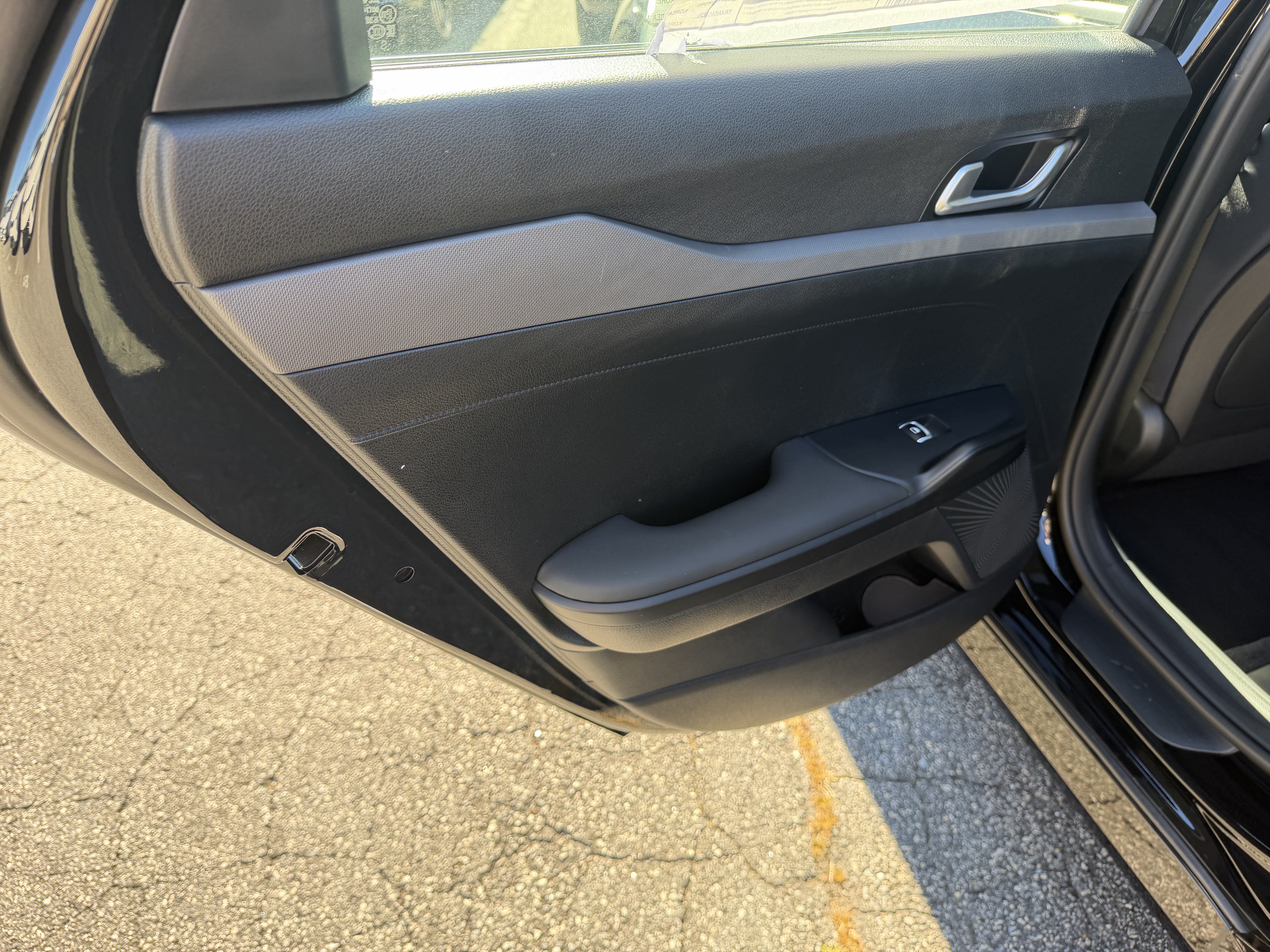 New 2027 Kia K5 LXS FWD image 13