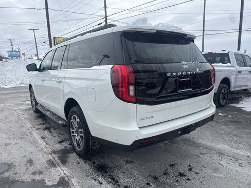 New 2025 Ford Expedition Max Active image 5