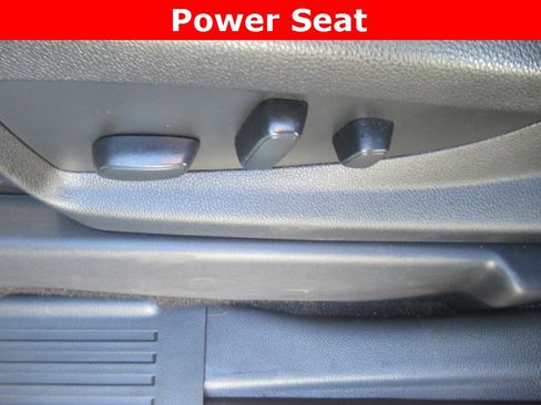 Used 2018 GMC Sierra 1500 SLT image 25