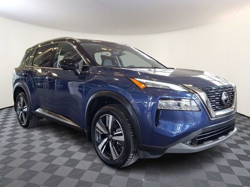 Used 2021 Nissan Rogue SL AWD/4WD image 1
