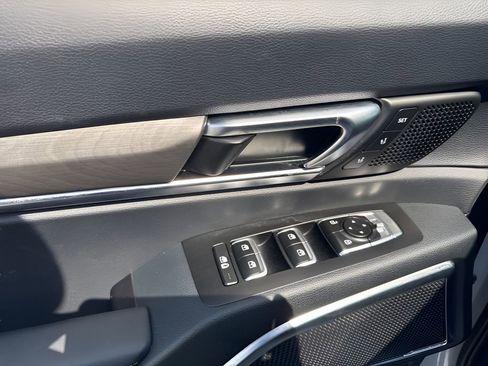 Used 2025 Kia Telluride SX X-Line image 28