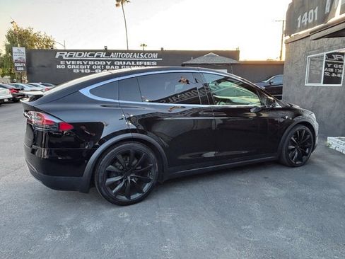 Used 2020 Tesla Model X Long Range AWD/4WD image 27