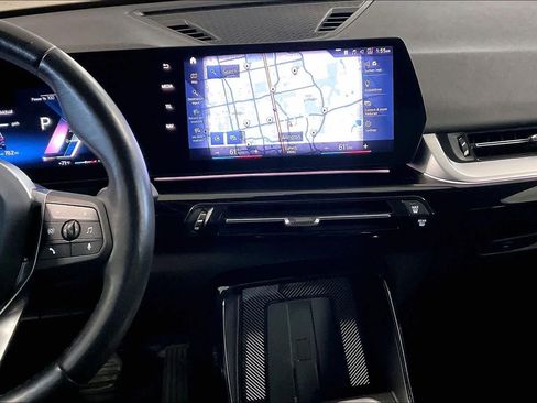 Used 2023 BMW X1 xDrive28i image 6