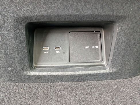 Used 2024 Volkswagen Atlas SEL Premium R-Line AWD/4WD image 33