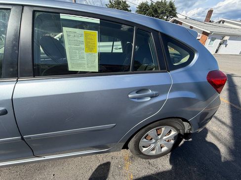 Used 2013 Subaru Impreza 2.0i AWD/4WD image 7