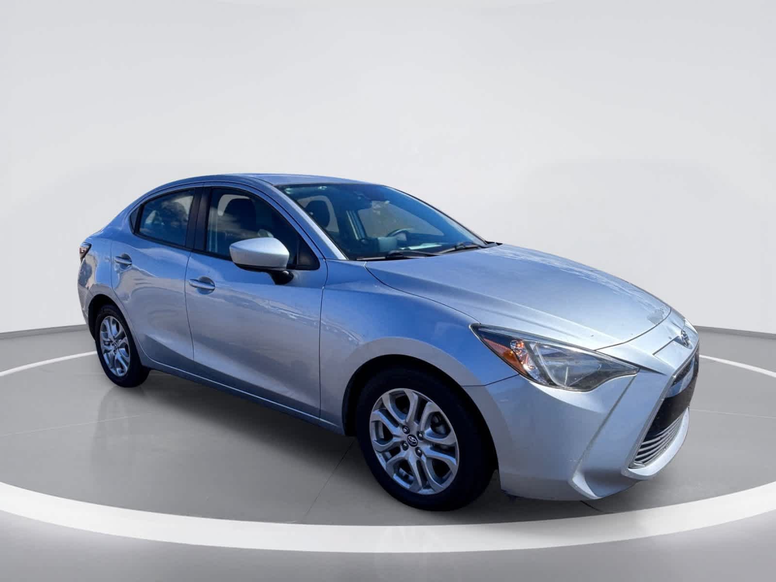 Used 2018 Toyota Yaris iA FWD image 7