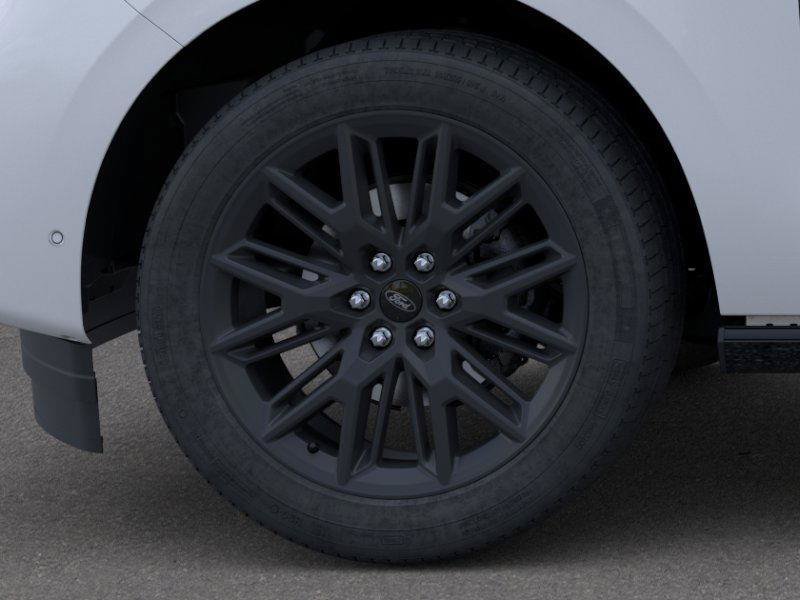 New 2026 Ford Expedition Platinum w/ Stealth Appearance Package AWD/4WD image 19