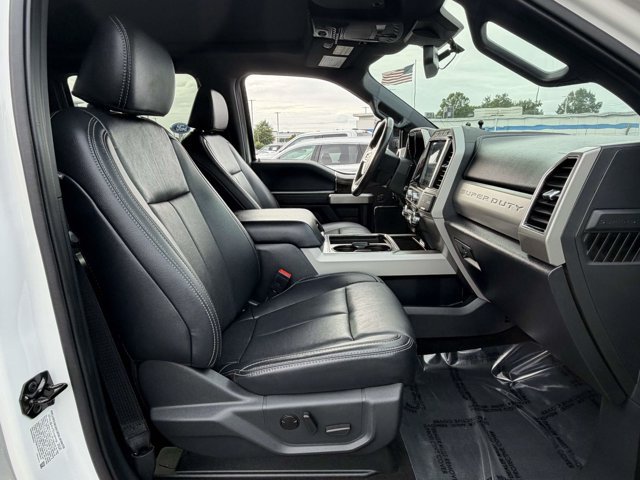 Certified 2022 Ford F350 Lariat w/ Black Appearance Package AWD/4WD image 28